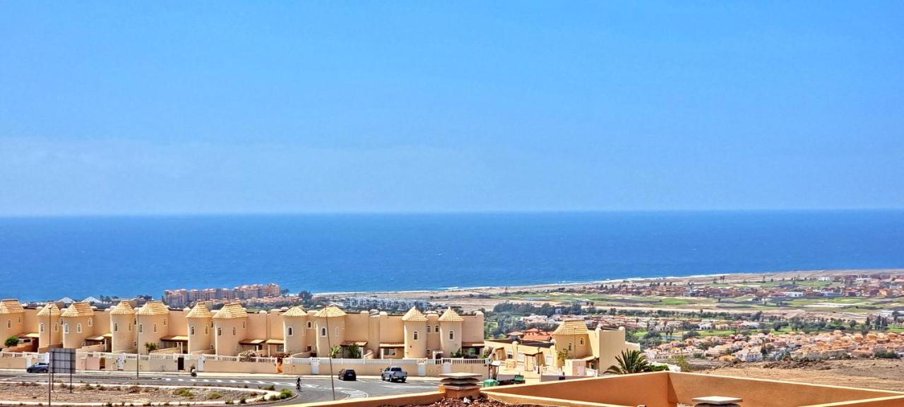 Ferienhaus Casa Caleta - Caleta Fuste - Meerblick - Pool - Glasfaserinternet Калета де Фусте Екстериор снимка